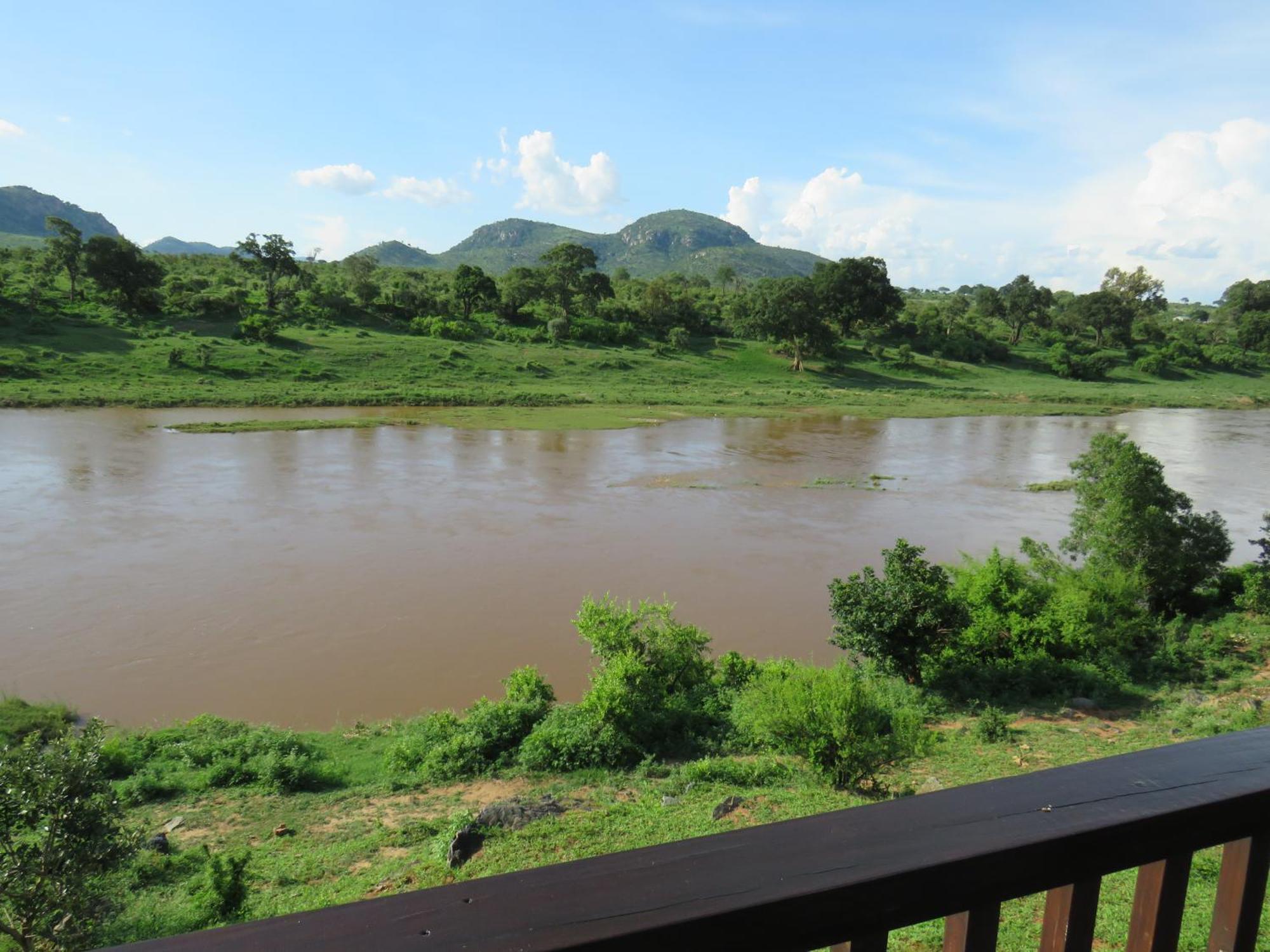 Riverview Inn มาเลเลน ภายนอก รูปภาพ