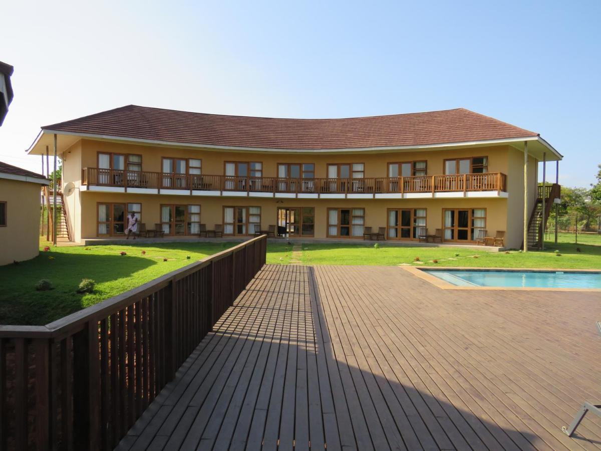 Riverview Inn มาเลเลน ภายนอก รูปภาพ